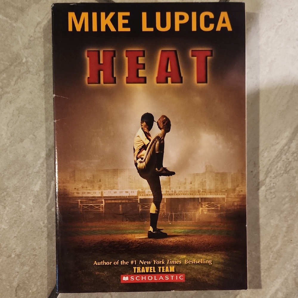 Scholastic Heat by Mike Lupica - Red and Black Cover